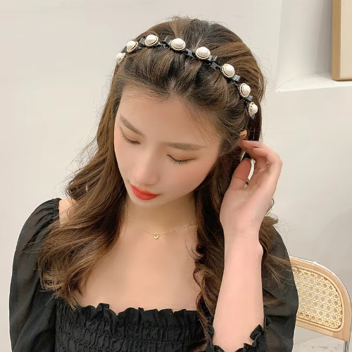 Elegant Pearls Headband Black Braider Bangs